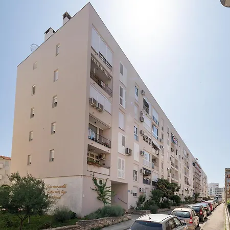 Apartment Paloma